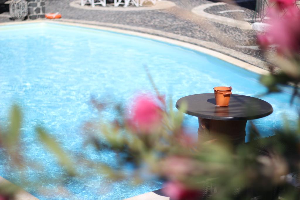 Villa Anemomilos Perissa 외부 사진
